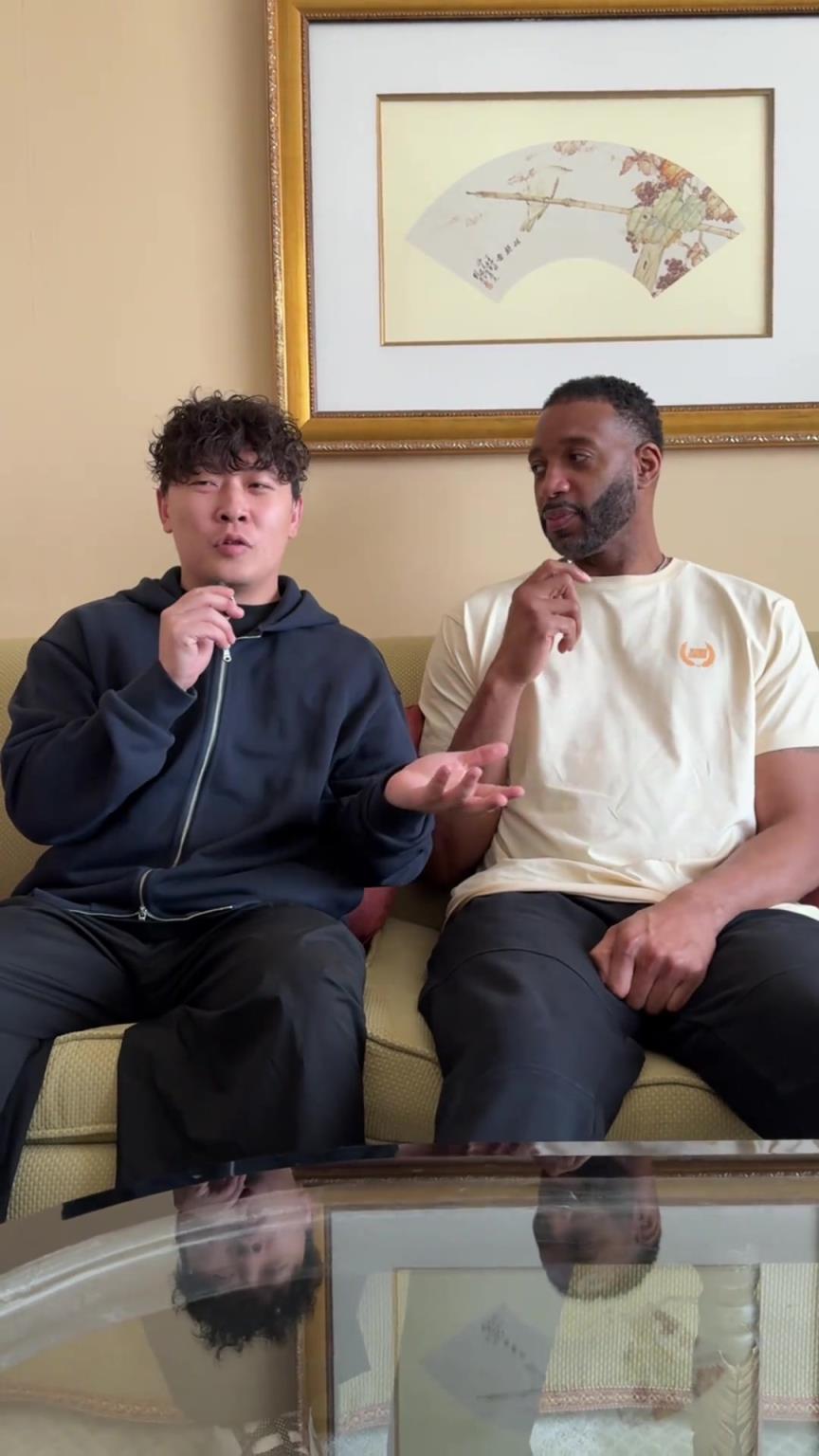 小伙子你真勇啊，在麥迪面前“那個(gè)，那個(gè)”的